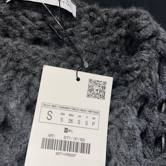 NWT ZARA GREY OPEN KNIT SWEATER WITH VENT - Picture 5 of 8